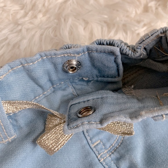 Oshkosh Baby Girl Jeans with Silver Ribbon  Belt - Picture 5 of 6